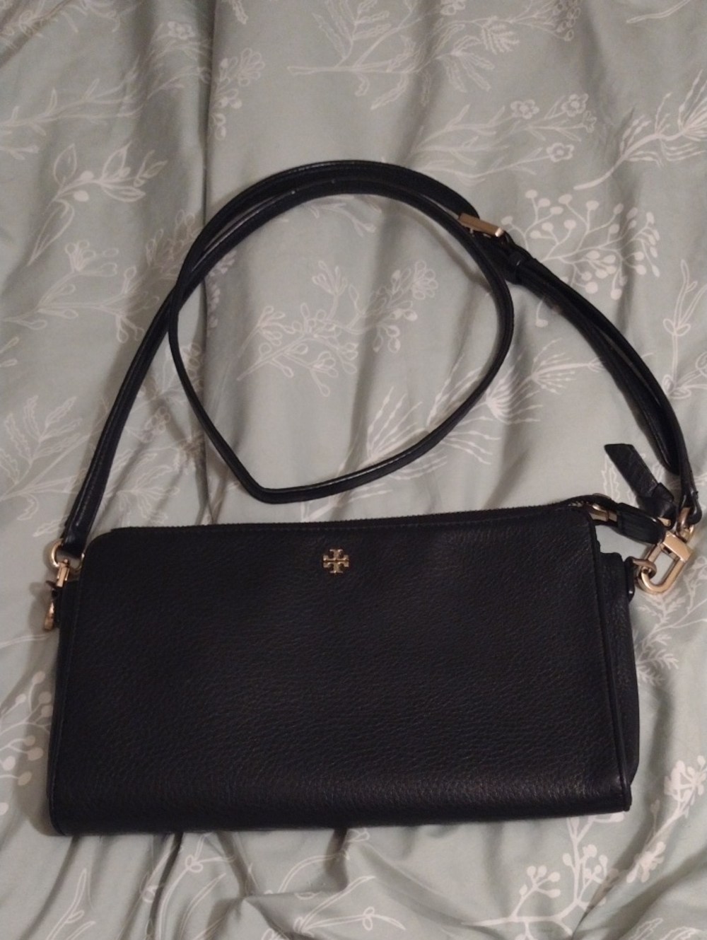 Tory Burch Black Pebbled Leather Ivy Crossbody Bag Pouch Wallet